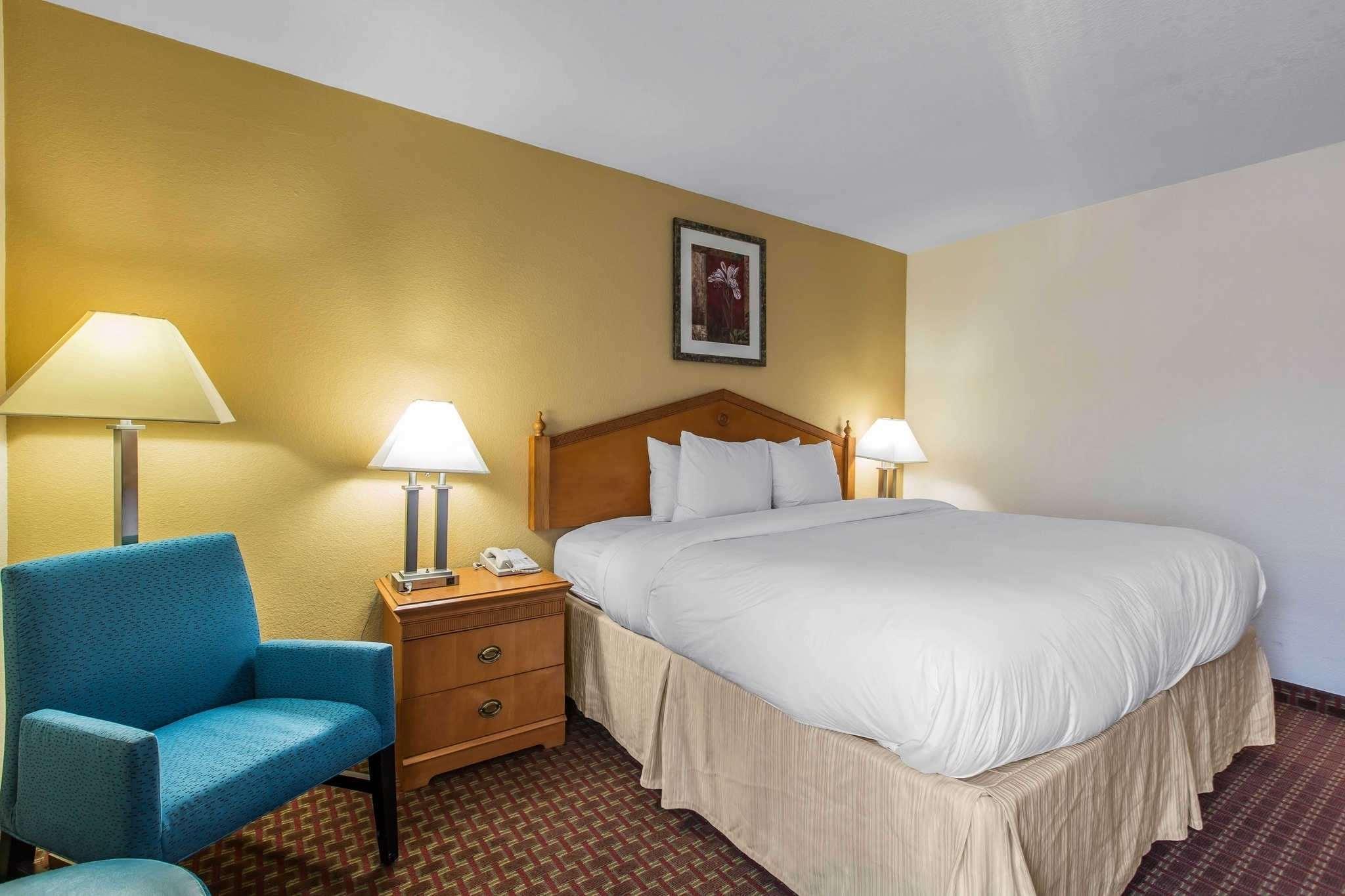 Quality I-8 Hotel 2*