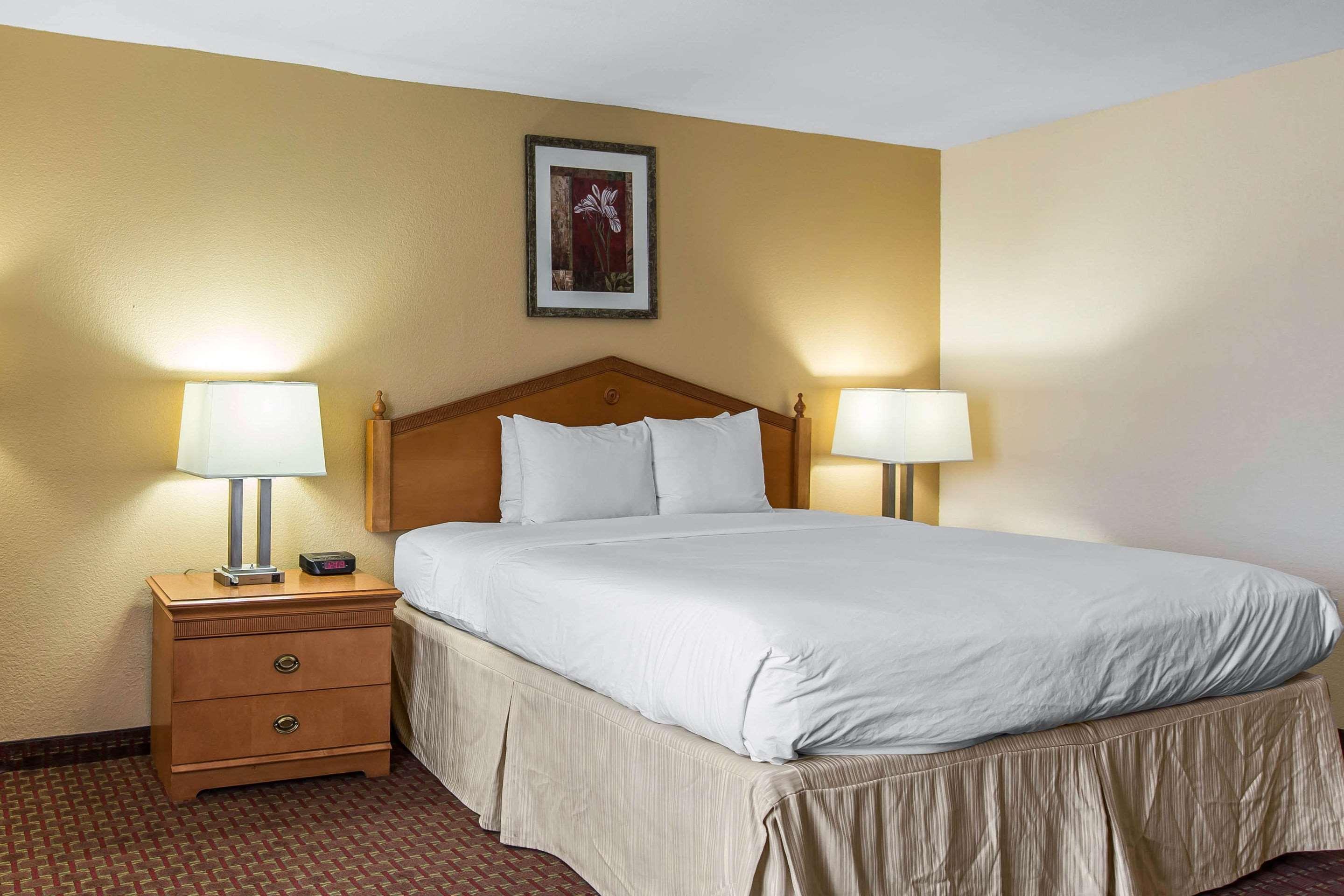 Hotel Quality I-8 2*