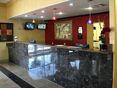 Quality I-8 Hotel